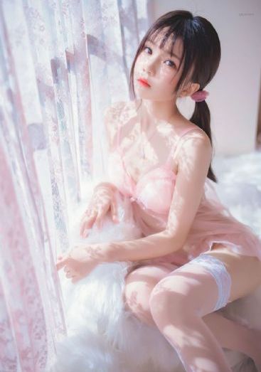 善良的女秘书的目的在线播放_1080超清在线观看