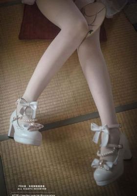 美女老师的诱惑_国产剧免费在线观看