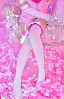 年轻的女教师在线观看_BD英语神马在线观看