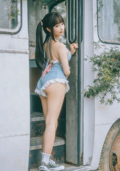 日本三级年轻的护士_HD在线观看