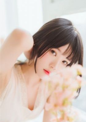日日骚精彩视频_高清完整版免费在线观看